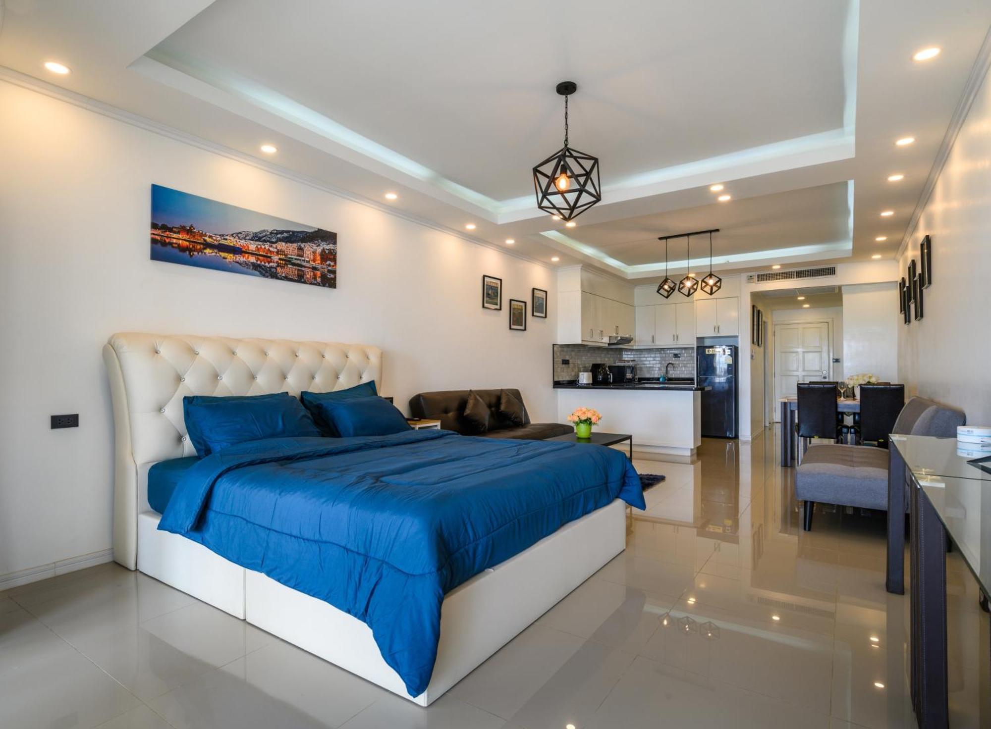 Jomtien Beachfront Stylish Studio , Stunning Seaview , Big Pool Zewnętrze zdjęcie